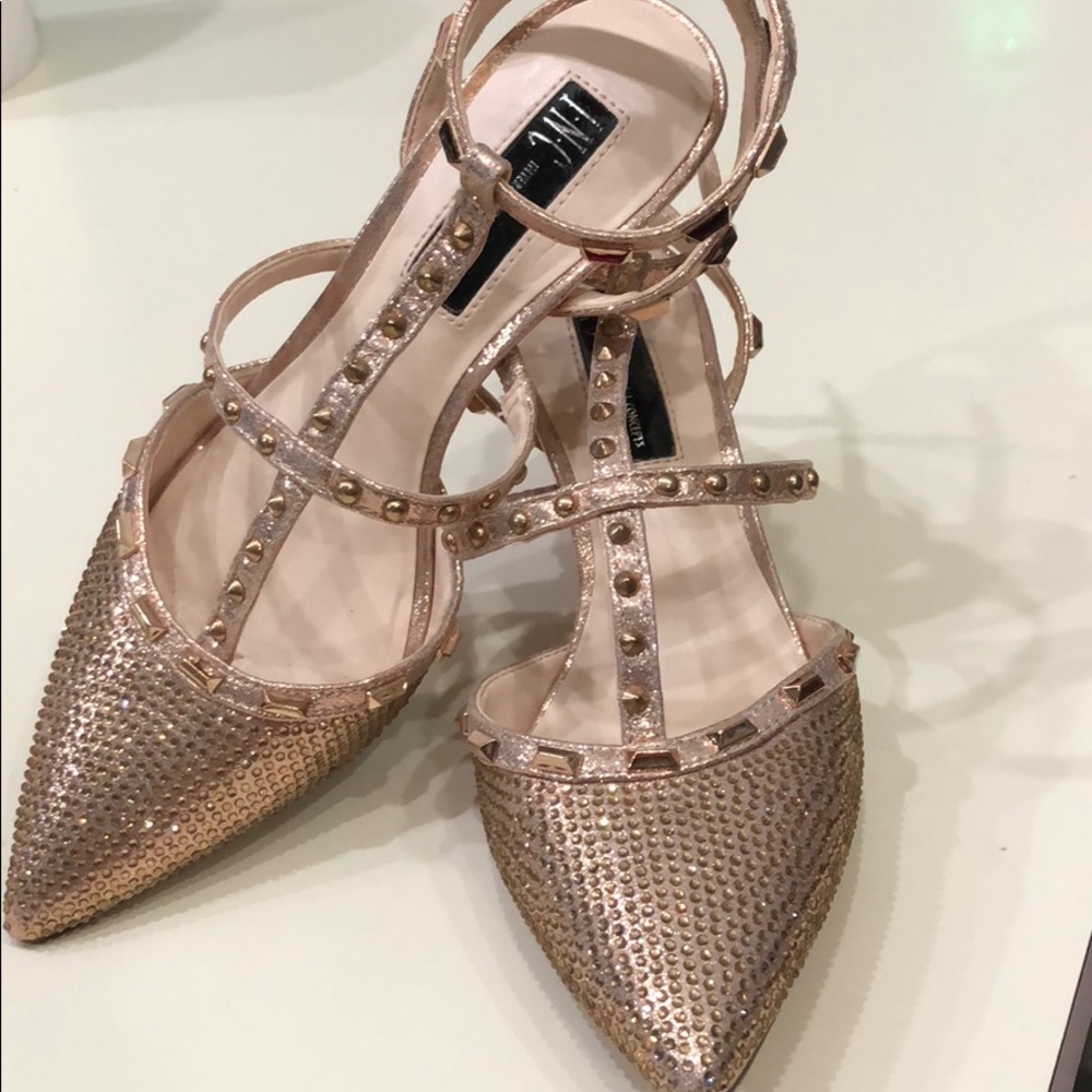 INC plum heels